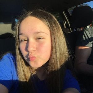 Meet your Posher, Analiese